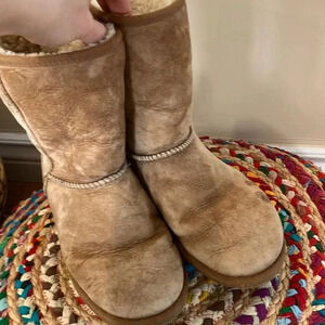 UGG  suede leather boots